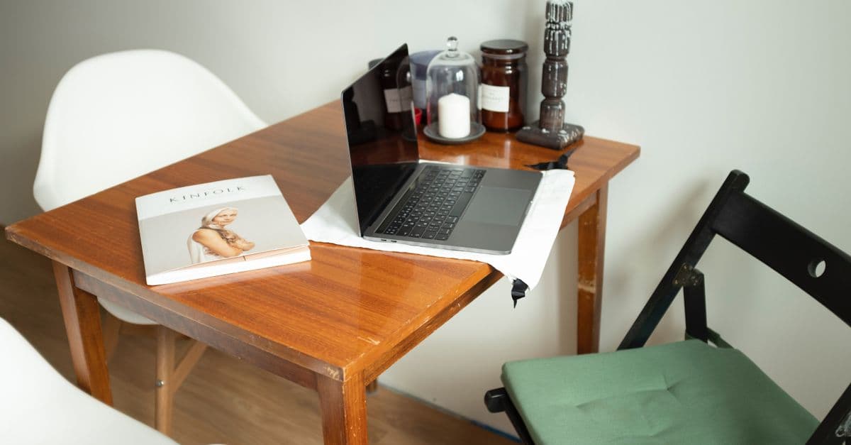 Digital Minimalism: Reclaim Your Life One Screen at a Time