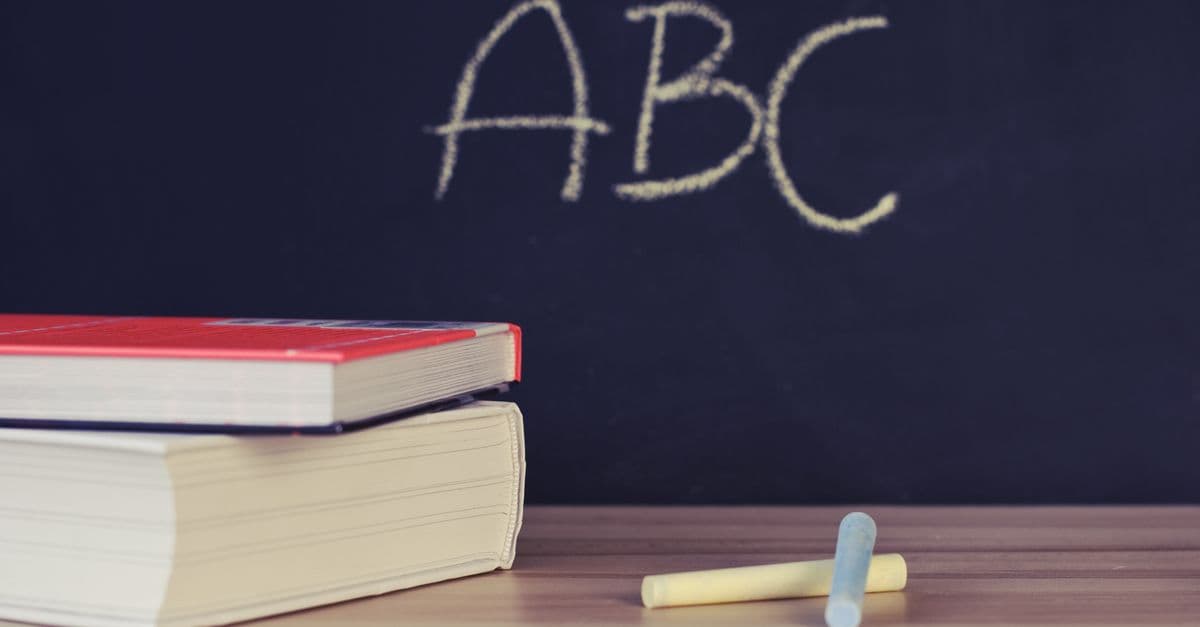 How to Build a Reading Habit That Actually Sticks