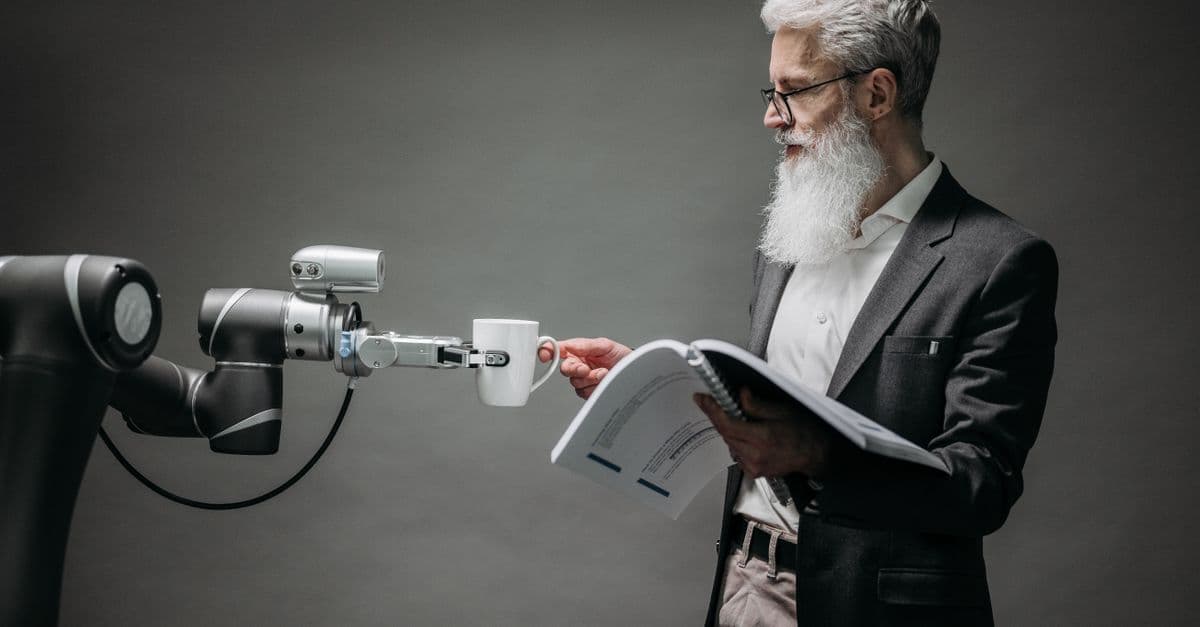 Machine Learning vs Deep Learning: What's the Difference